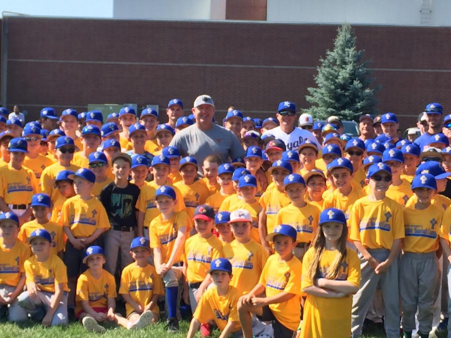 Former MLB All-Star Mike Sweeney Sets Out to be a Light to Others