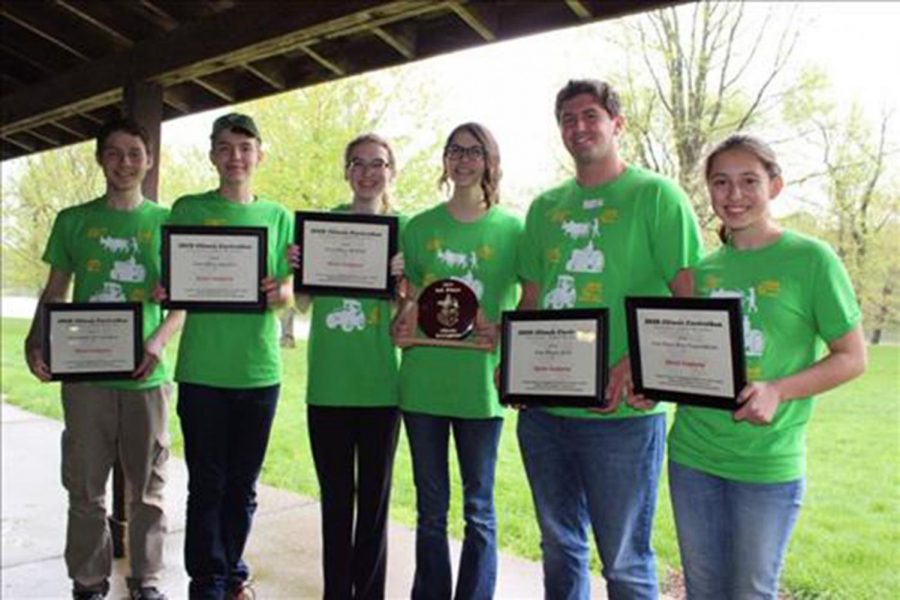 Envirothon+Team%3A+Finn+Adam%2C+Paul+Skaluba%2C+Emma+Hovland%2C+Kaylie+Scorza%2C+Patrick+Forsythe%2C+Kasia+Takla+