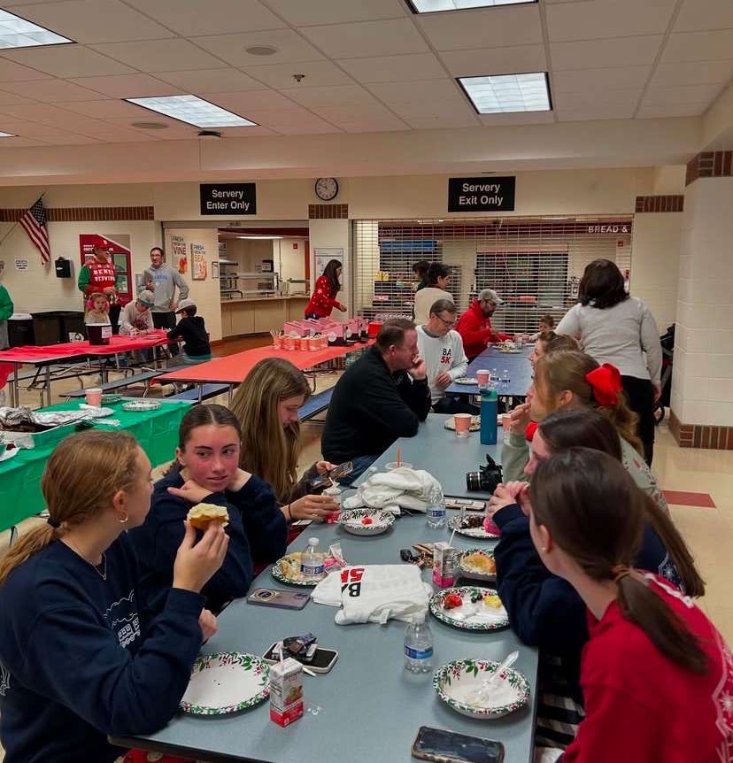 The Benet community enjoys a "Breakfast with Santa".