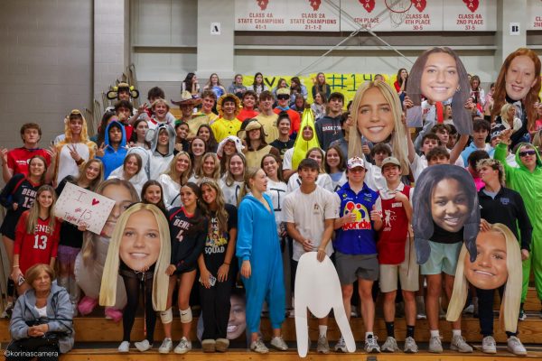 Girls Volleyball Triumphs at 2024 Senior Night