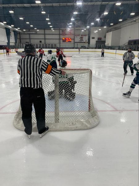 Benet Academy Hockey Team Celebrates Its Senior Night