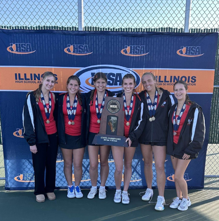 Girls Tennis Team Wins IHSA State Title in Class 1A